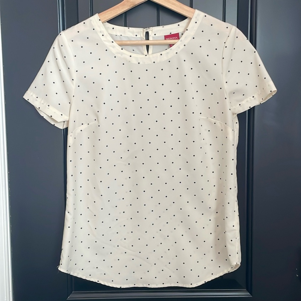 Merona cream + black Polk dot short sleeve blouse